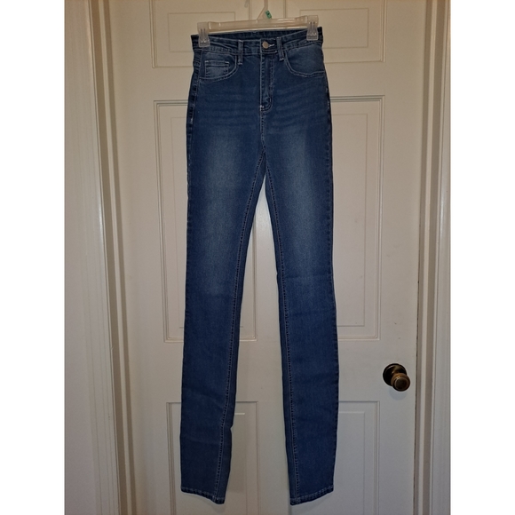 Blue skinny Jeans NWOT Size extra small  tall - Picture 1 of 13